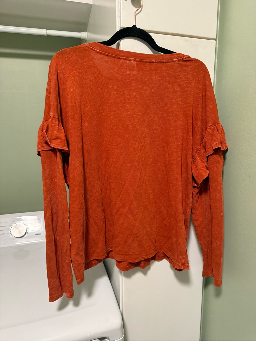 Rust Long-Sleeve Ruffle Shoulder Top - Unbranded - Picture 4 of 5